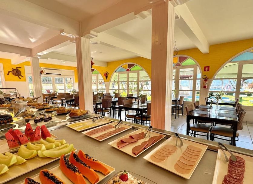 Buffet Photo