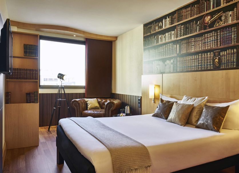 Bedroom Photo