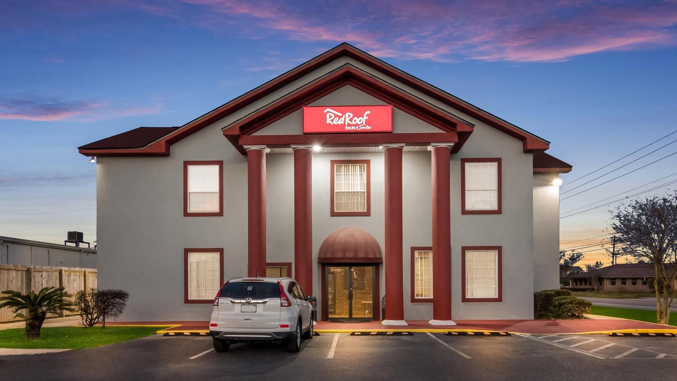 Red Roof Inn & Suites Pensacola - Nas Corry