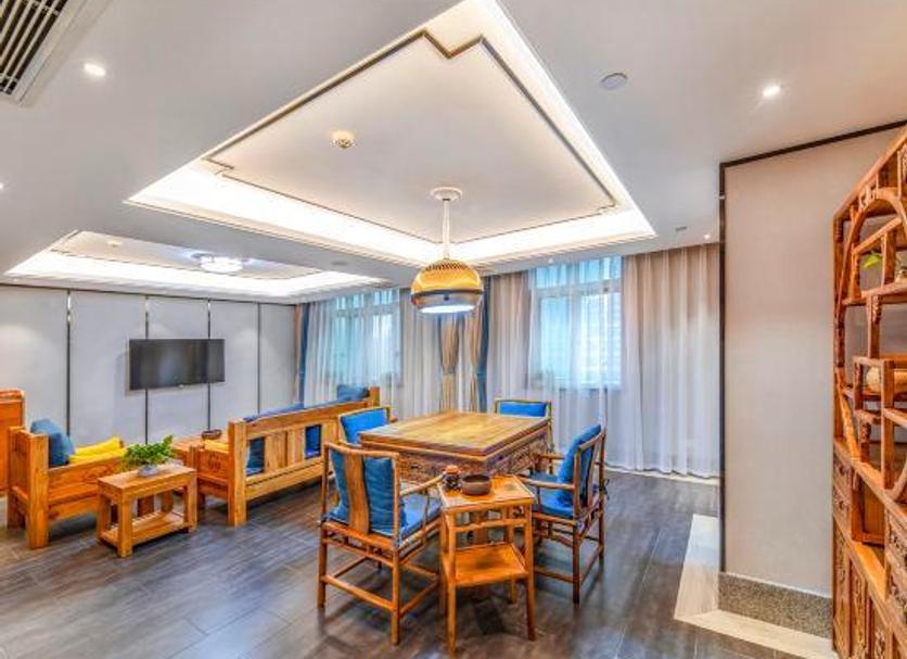 Dining room Photo