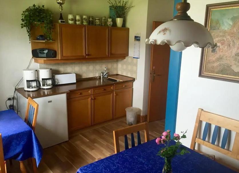 Kitchen Photo
