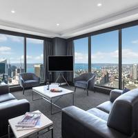 Meriton Suites World Tower, Sydney