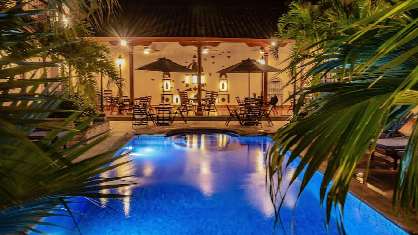Hotel Plaza Colon - Granada Nicaragua