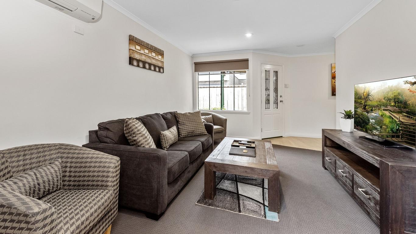 Fawkner Executive Suites & Serviced Apartments