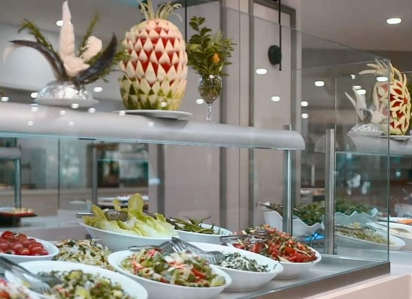 Buffet Photo