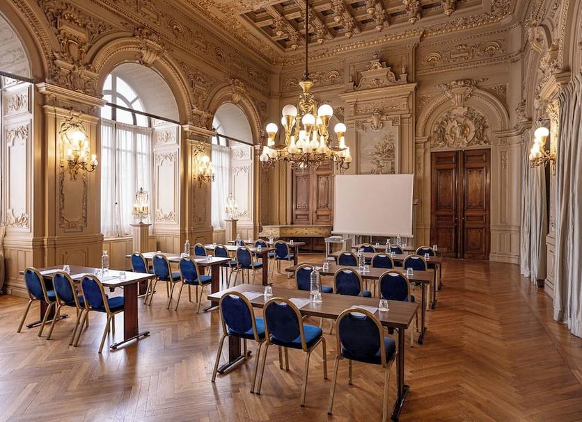 Conference room Photo