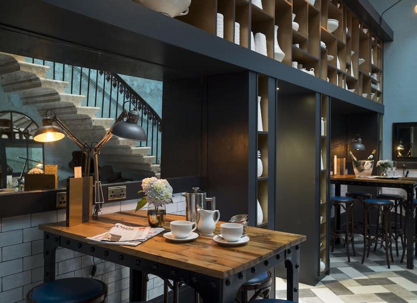 Dining room Photo