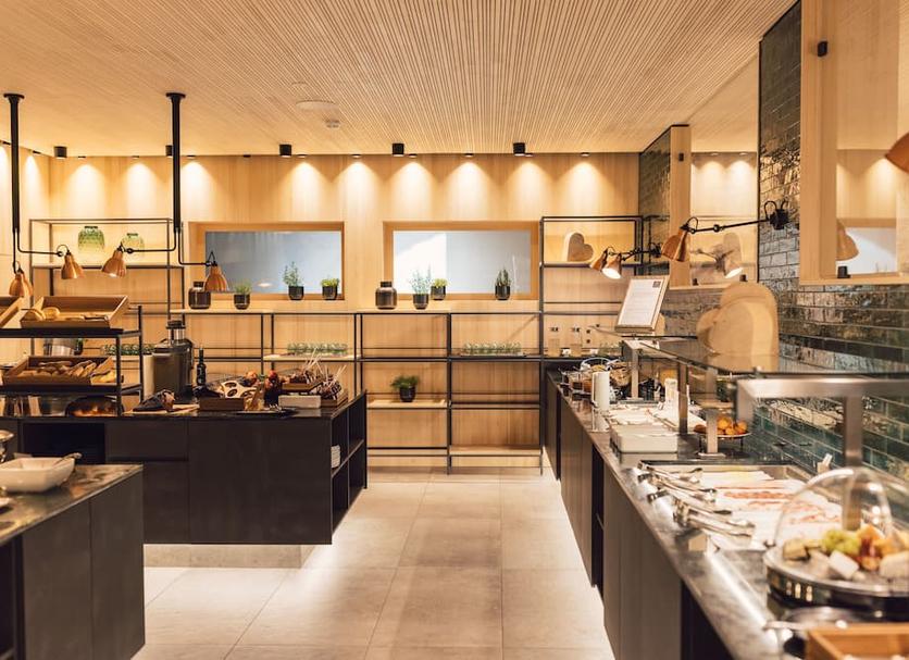 Buffet Photo