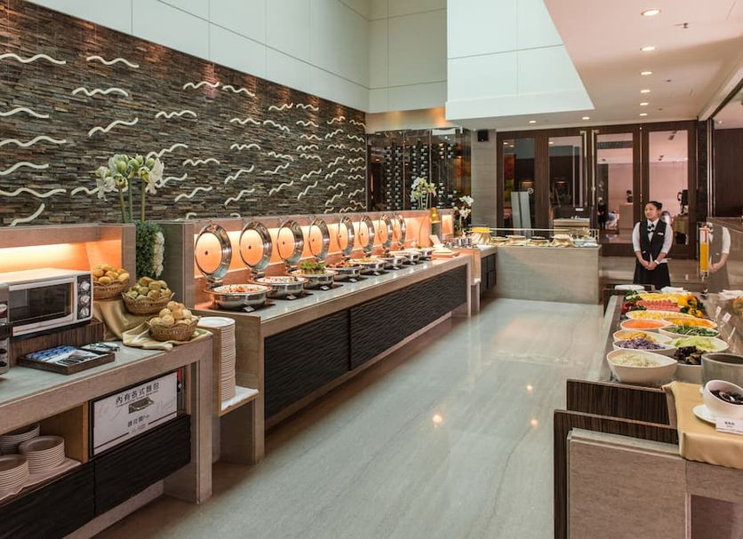 Buffet Photo