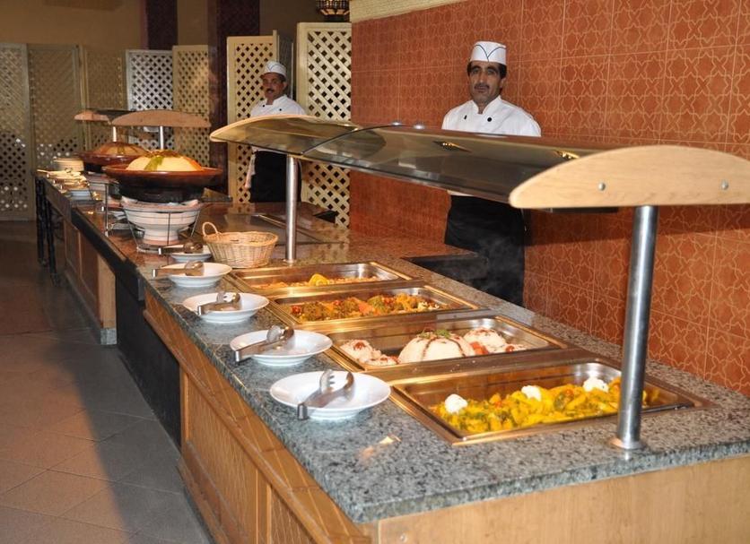 Buffet Photo