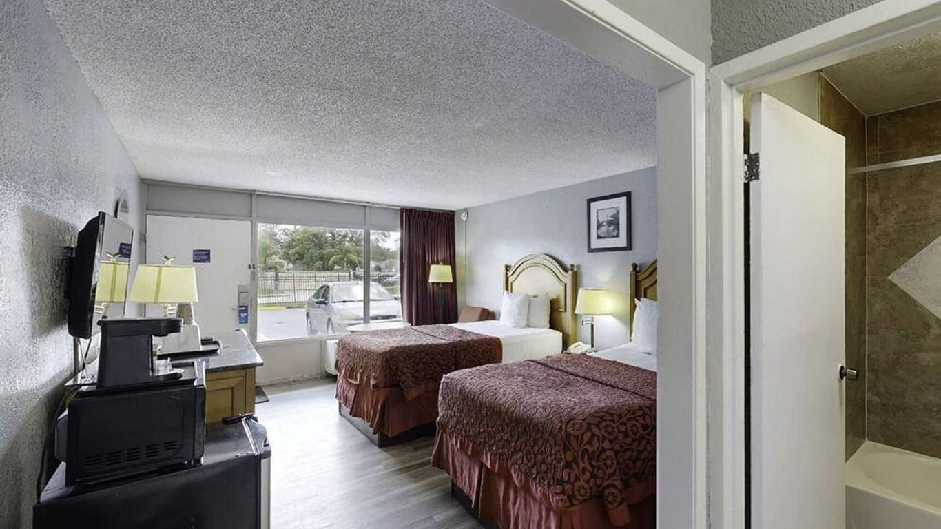 Days Inn by Wyndham Orlando Downtown