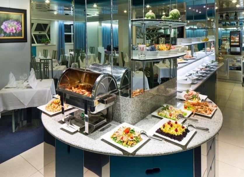 Buffet Photo