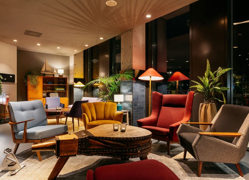 Lounge Photo