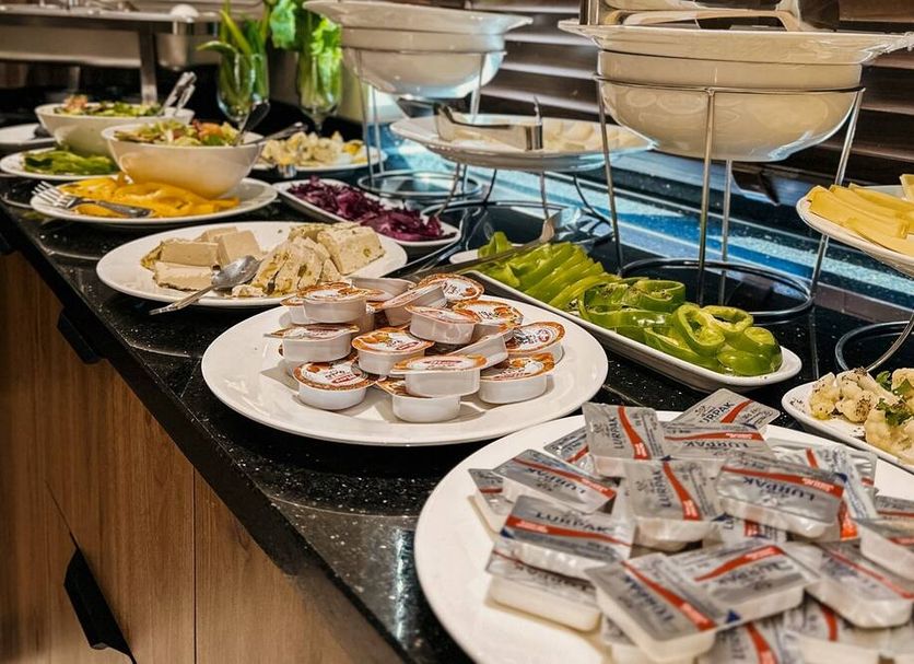 Buffet Photo