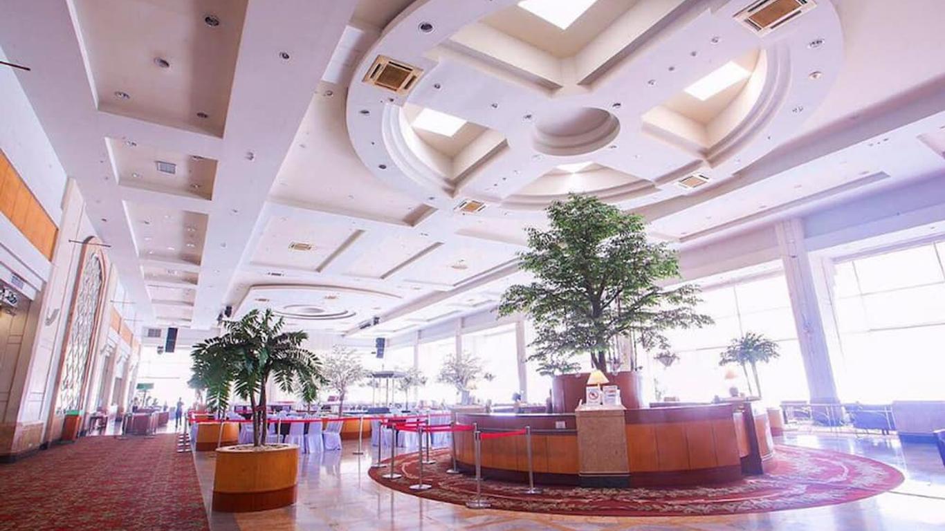 Lee Gardens Plaza Hotel - Sha Plus