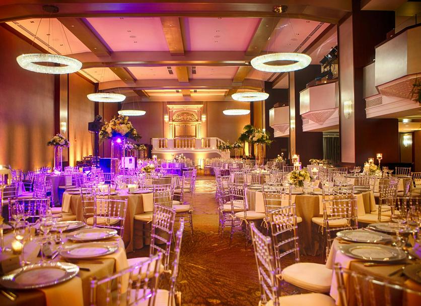 Banquet hall Photo