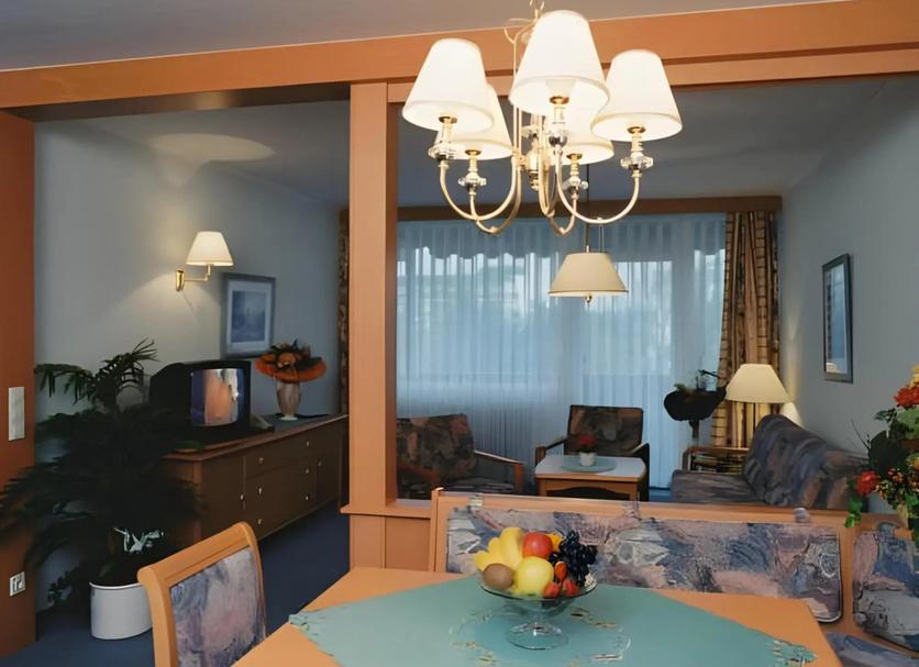 Dining room Photo