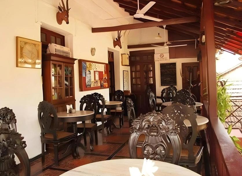 Restaurant Photo