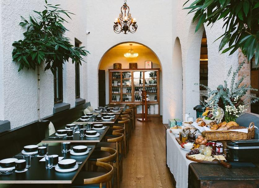 Restaurant Photo