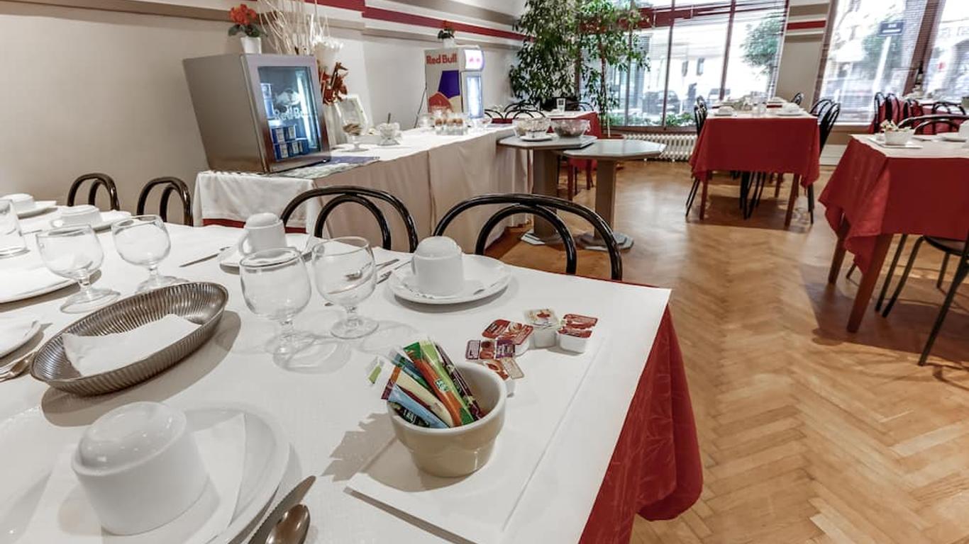 Hôtel Rénové Casa Moho - Juan-Les-Pins