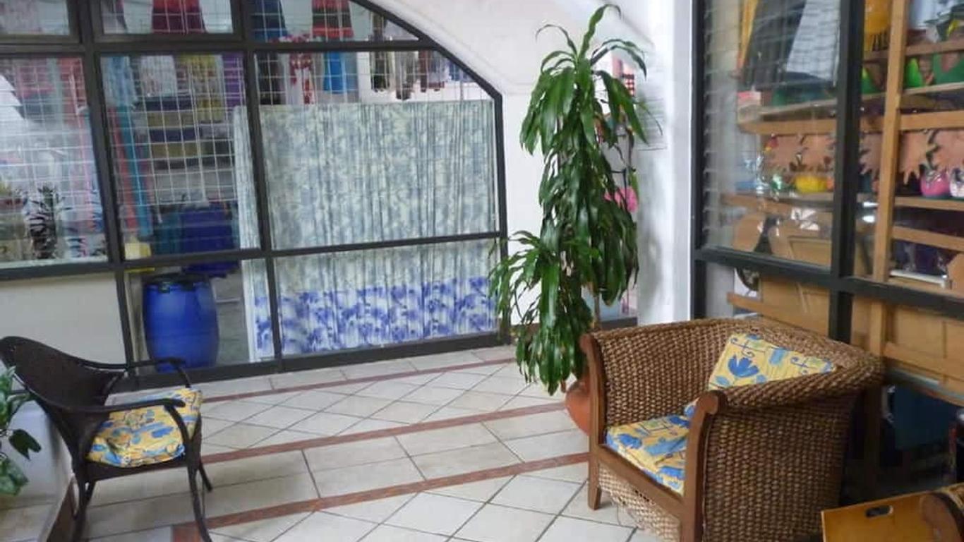 Casa Vieja