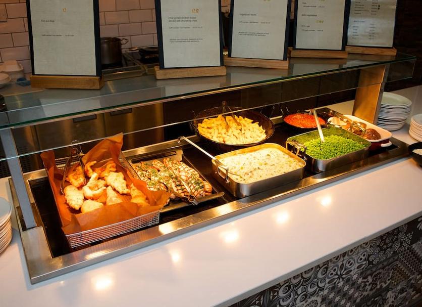 Buffet Photo