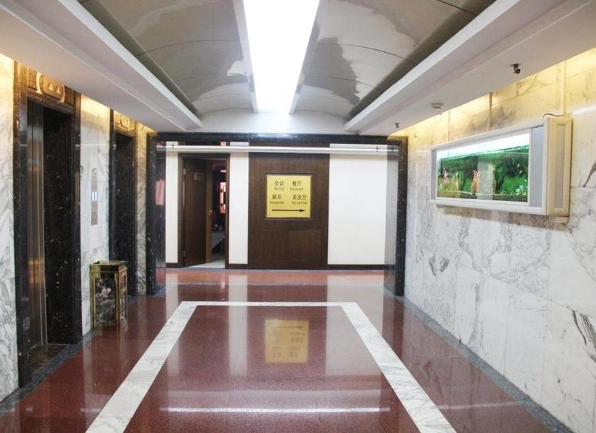 Hallway Photo