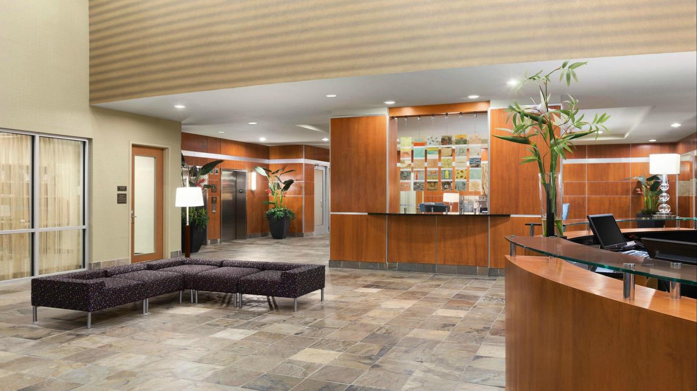 Holiday Inn Hotel & Suites Williamsburg-Historic Gateway, An IHG Hotel