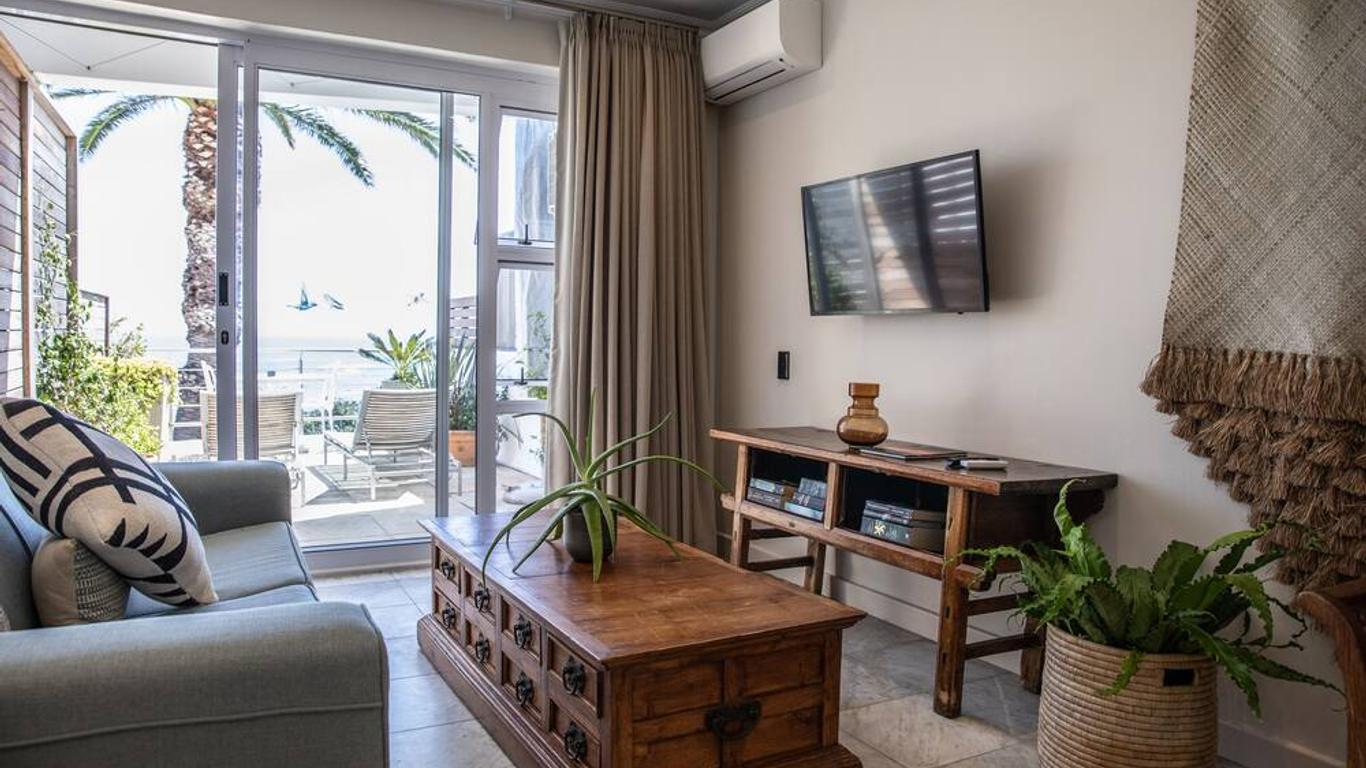 Sea Castle Hotel Camps Bay