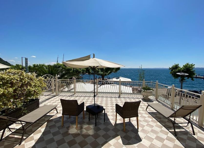 Balcony Photo
