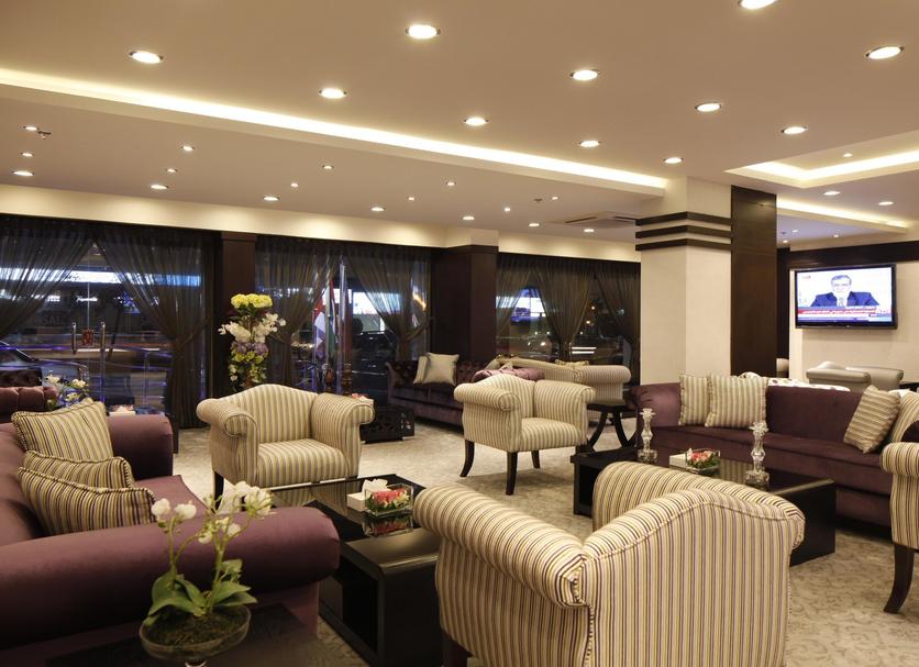 Lounge Photo