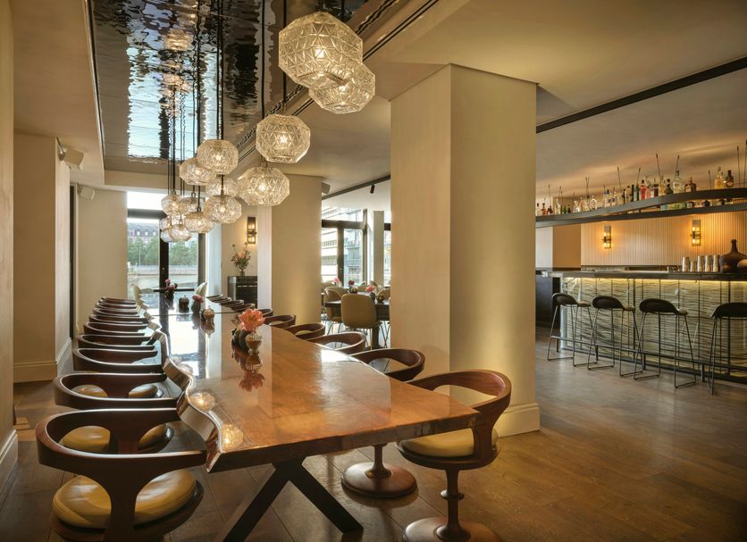 Restaurant Photo