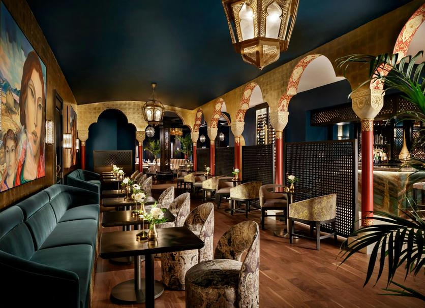 Restaurant Photo