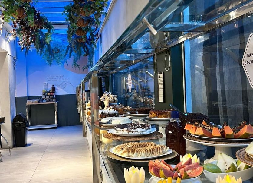 Buffet Photo