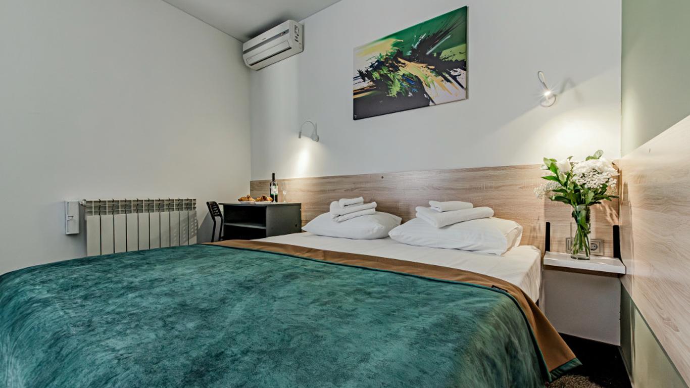 Lowcost hotel Berison Astronomicheskaya