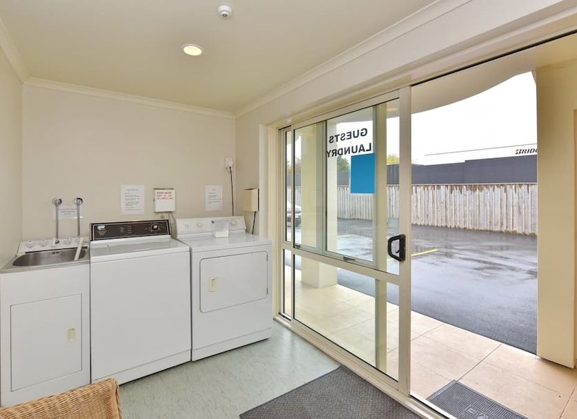 Laundry facility Photo