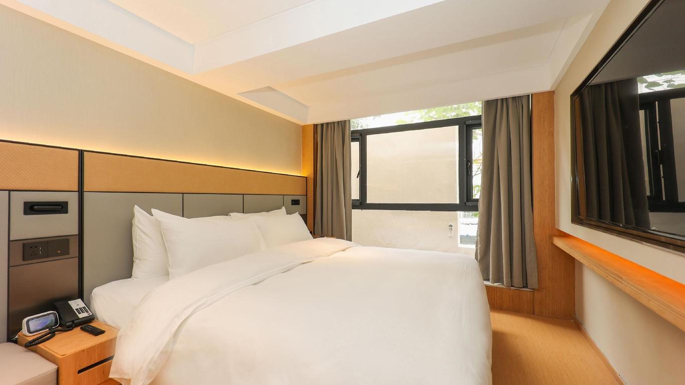 Ji Hotel Hangzhou Wan'anqiao Metro Station