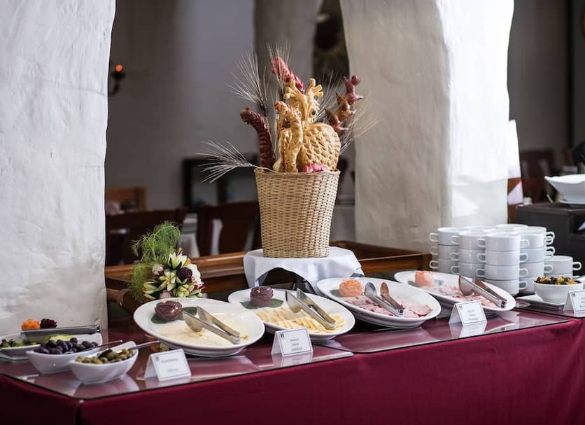 Buffet Photo