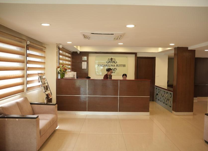 Front desk Photo
