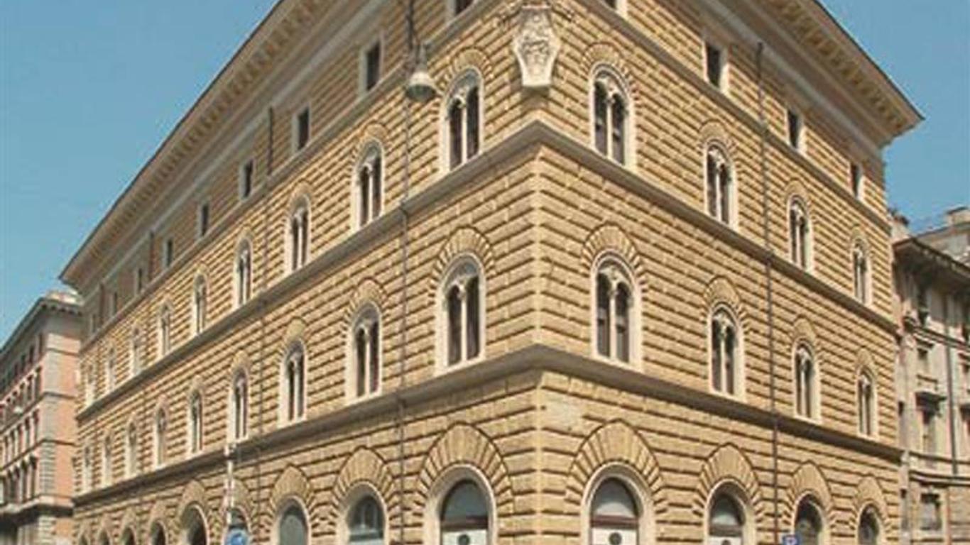 Ara Pacis Hotel Rome