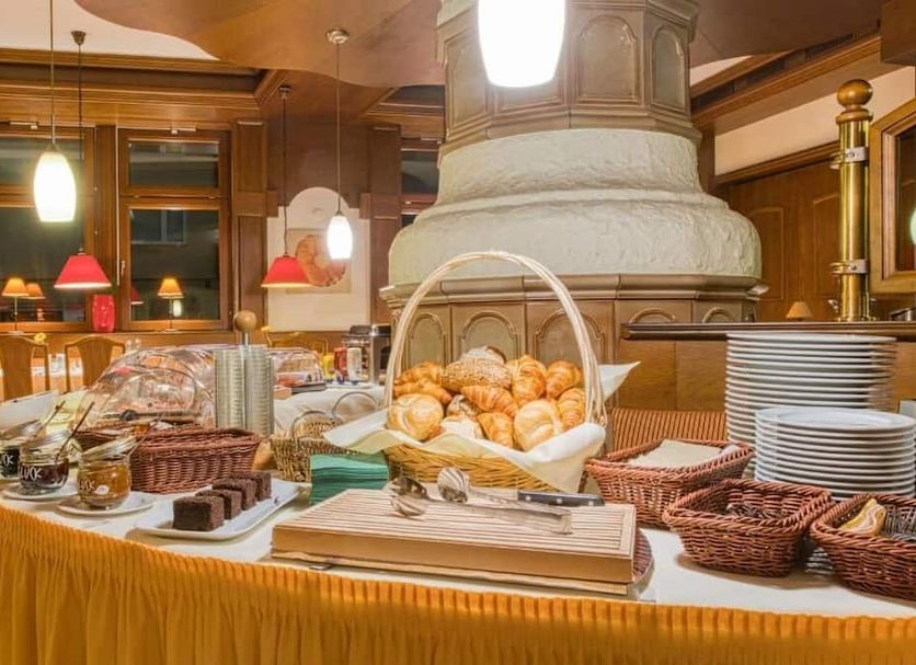 Buffet Photo