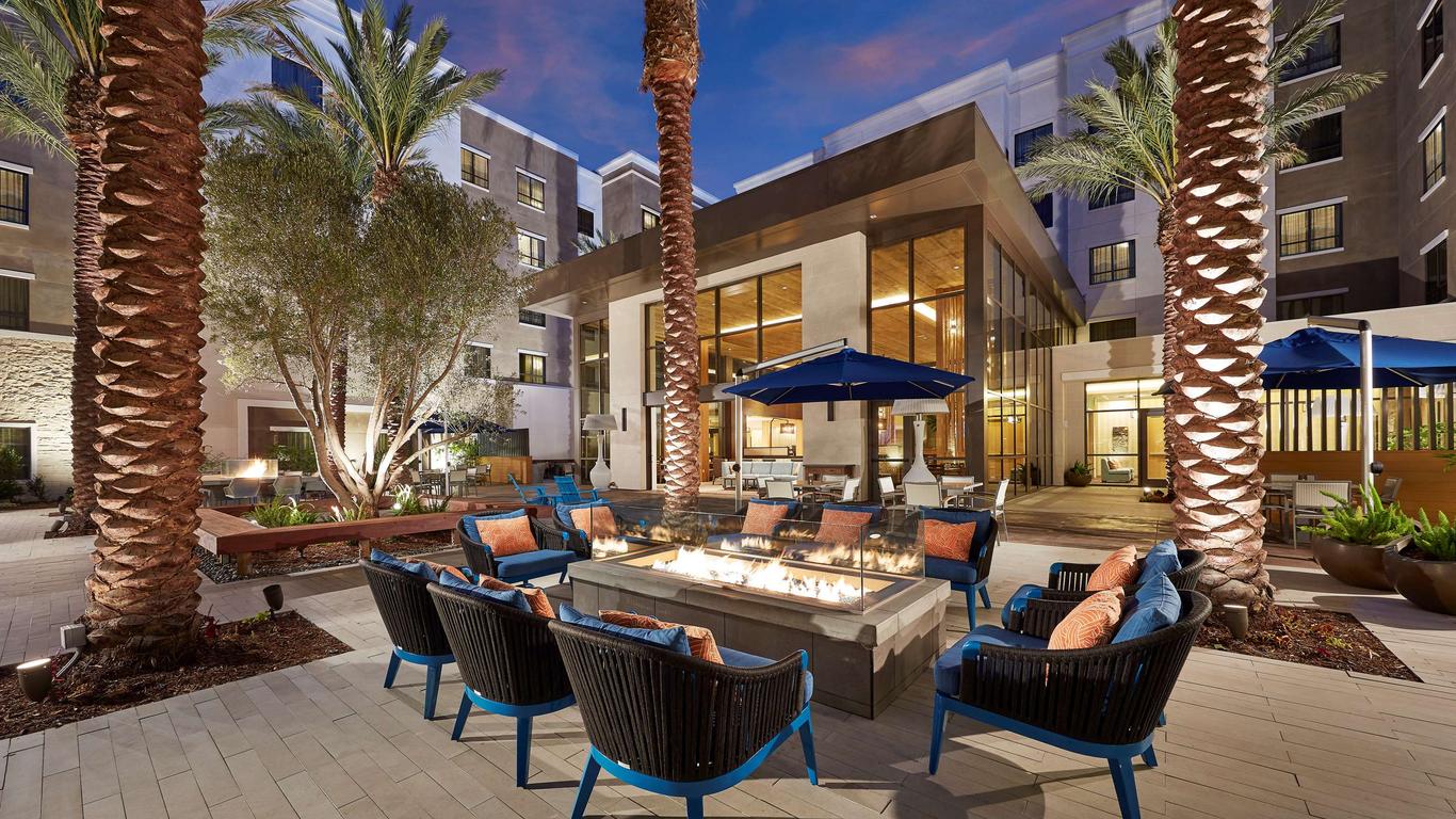 Homewood Suites by Hilton San Diego Hotel Circle/SeaWorld Area