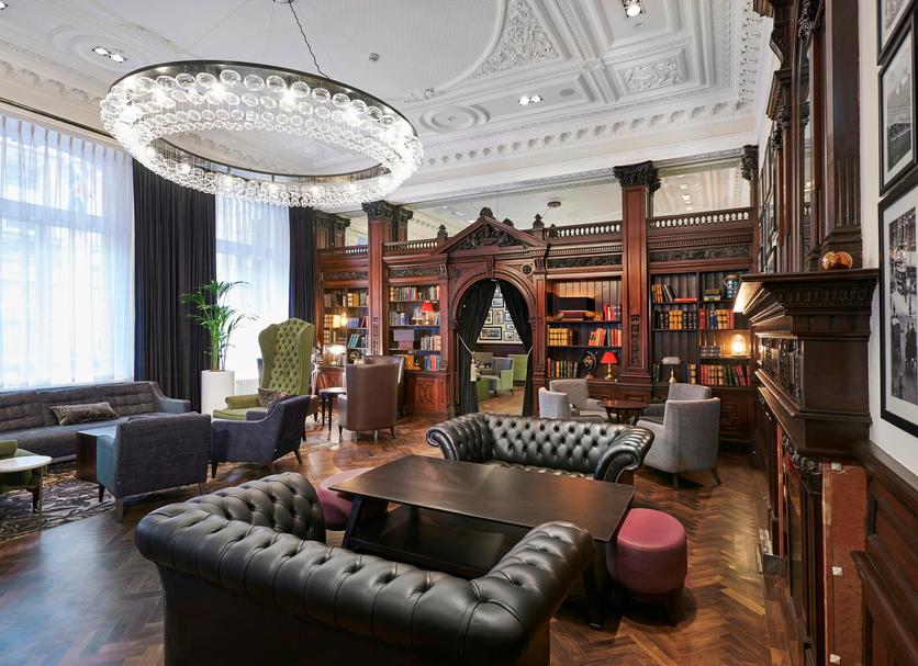 Lounge Photo