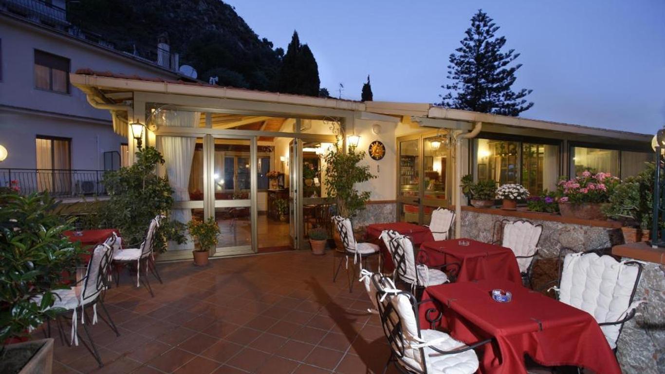 Hotel Soleado