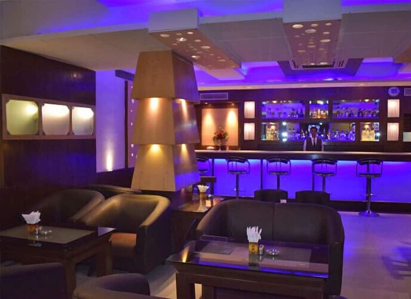 Bar Photo