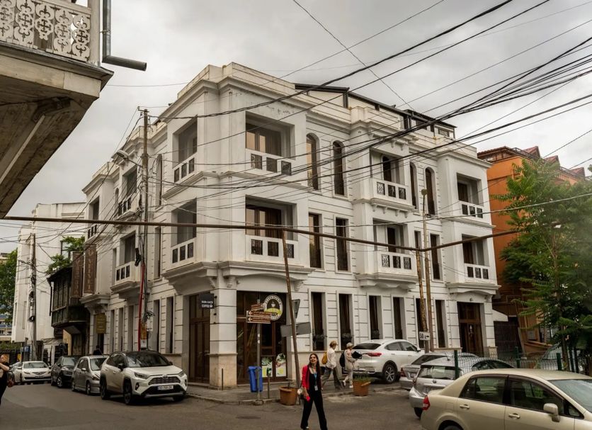 Building Photo