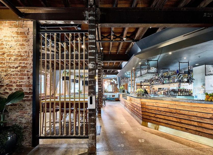 Bar Photo