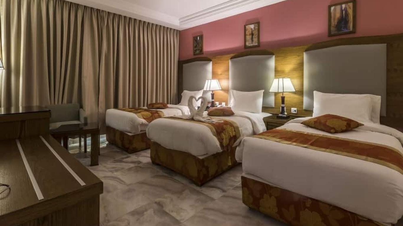 Petra Moon Hotel
