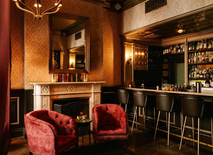 Bar Photo