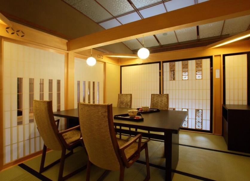 Dining room Photo